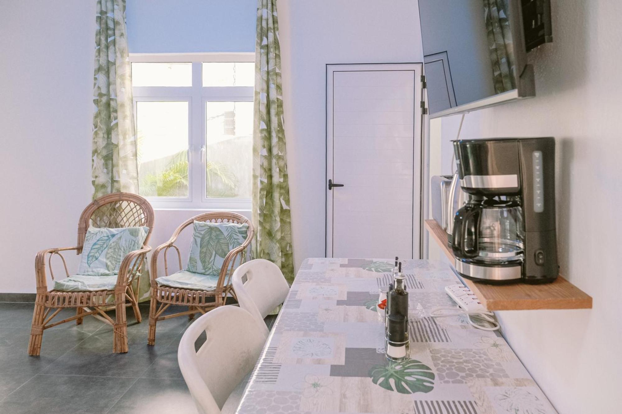The Perfect Getaway Appartement Grand Bay Buitenkant foto